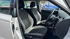 Skoda Fabia 1.0 MPI SE 5dr Petrol Hatchback